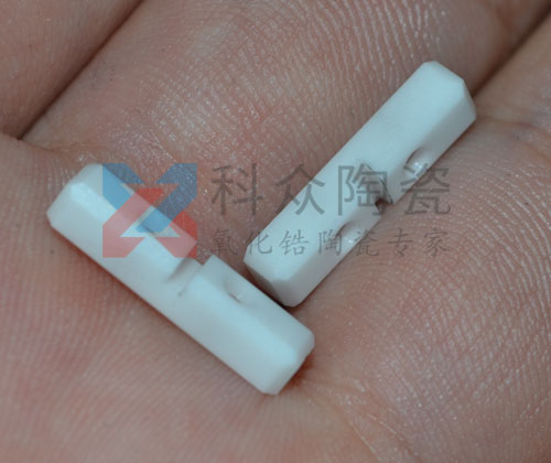 功能陶瓷半導(dǎo)體化的途徑，基本原理是什么？