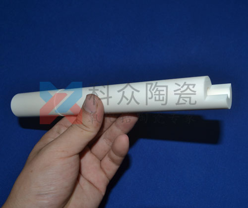 哪些因素會影響工業陶瓷棒的價格？